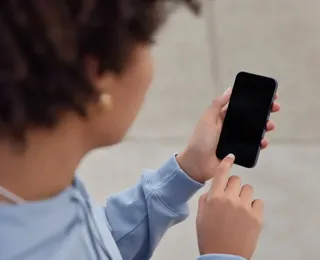 Gigante por trás do vidro do iPhone quer dobrar faturamento no Brasil