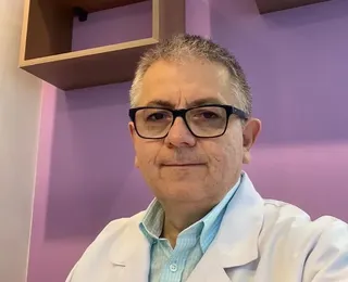 Ginecologista preso por suspeita de filmar pacientes é solto em Salvador