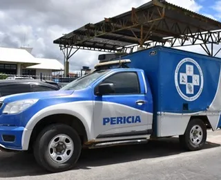 Homem é encontrado morto com mãos amarradas dentro de sofá em Salvador