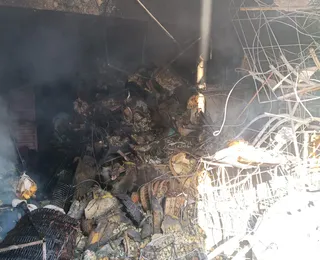 Incêndio atinge prédio abandonado na Cidade Nova
