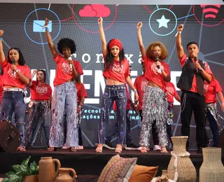 Instituto JCPM leva 250 jovens a museus, teatro e Flipelô em Salvador