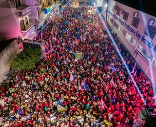 Jerônimo provoca oposição em comício lotado: “Isso não é IA”