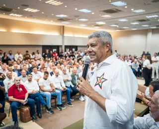 Jerônimo Rodrigues reúne mais de 330 prefeitos em Salvador e traça estratégias para campanha eleitoral