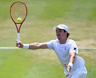 João Fonseca perde para russo e se despede do Grand Slam de Wimbledon