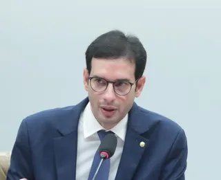 Leo Prates assume relatoria de PL do fim da escala 6x1 do governo