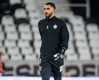 Lucas Arcanjo lidera estatística relevante entre goleiros da Série A