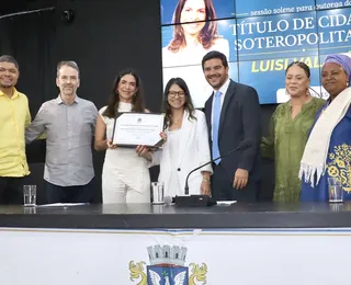 Luisi Valadão recebe título de cidadã soteropolitana