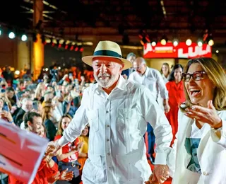 Lula chama Bolsonaro de "coisa" e "traste" em convenção do PT