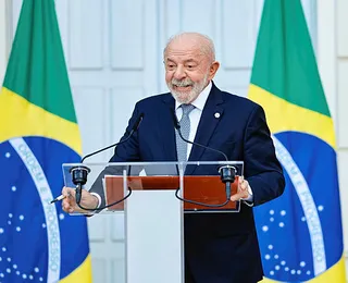 Lula defende fim da escala 6x1 enquanto PEC segue travada no Senado