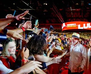 Lula faz críticas a fundo partidário e promete mudanças no orçamento