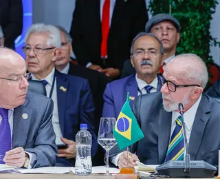Lula repreende Mauro Vieira após citar intervenção dos EUA no Brasil