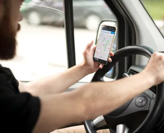 Mais trabalho, menos renda: motoristas de app relatam jornadas exaustivas em Salvador