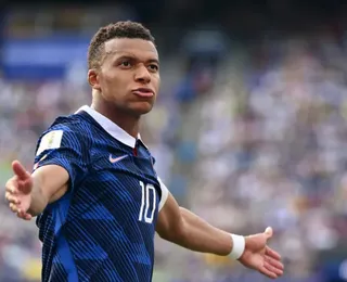 Mbappé supera Ronaldo em ranking histórico no mata-mata de Copas