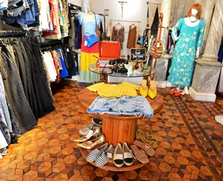 Moda circular em Salvador: guia do garimpo popular que pulsa na cidade