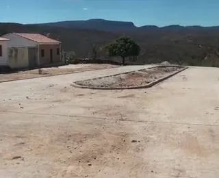 MP aciona Justiça e exige reabertura de escola quilombola em Piatã