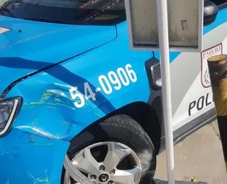 Mulher rouba viatura da PM, foge para outra cidade e acaba presa após batida