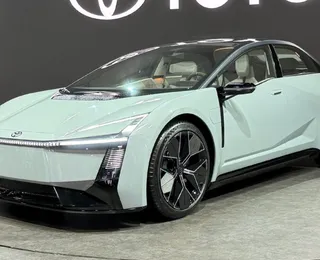 Nova geração do Corolla vem com versão elétrica e plataforma inédita