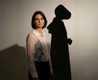 O que é O Conto da Aia e por que compararam Michelle Bolsonaro com Serena Joy