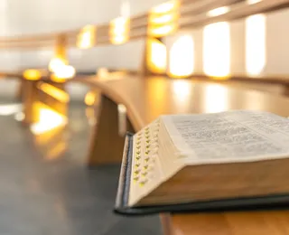 Pastor é condenado a indenizar fiel que teve segredo revelado durante culto