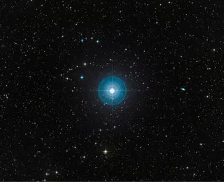 Planeta gigante é descoberto em sistema solar vizinho à Terra