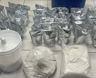 Polícia apreende 37 kg de cocaína avaliados em R$ 1,4 milhão na Bahia