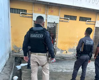 Policial penal é preso suspeito de facilitar entrada de celulares em presídio na Bahia