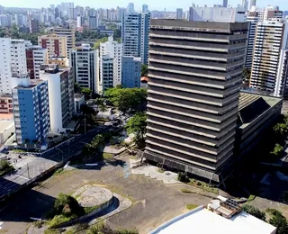 Prédio dos Correios em Salvador perdeu R$ 151 milhões em valor de venda; saiba como