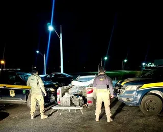 PRF apreende 800 kg de dinamite em caminhonete na BR-407