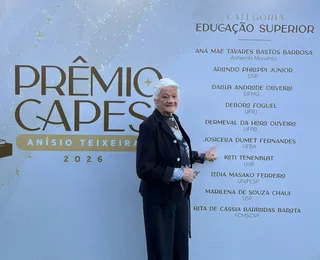 Professora da UFBA recebe o Prêmio Anísio Teixeira da CAPES