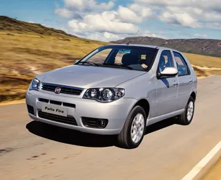 Quer gastar pouco? 5 carros usados que custam menos de R$ 30 mil