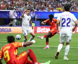RD Congo vira sobre Uzbequistão e avança ao mata-mata pela 1ª vez