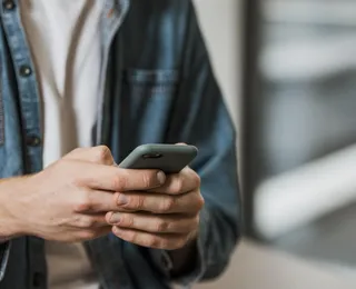 Recebeu alerta de celular roubado? Veja como agir e garantir seus direitos