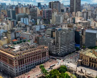 Reciclador de imóveis compra prédio abandonado e descobre tesouro histórico
