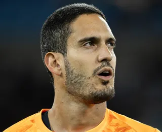 Ronaldo rouba posto de Lucas Arcanjo após atuação contra o Fluminense