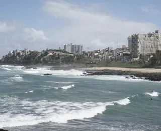 Salvador tem 14 praias impróprias para banho neste fim de semana; veja quais