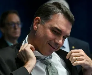 Sem palanque, Flávio Bolsonaro enfrenta dificuldade para avançar na Bahia