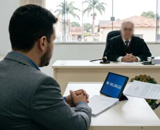 Servidor de Câmara Municipal desvia R$ 185 mil para gastar com bets e é condenado