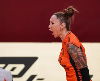 Tifanny lamenta veto de trans no vôlei: "Tirando tudo o que eu tenho"