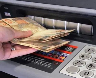 Tradicional banco brasileiro recebe multa de R$ 420 mil após denúncias
