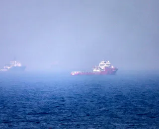 Trump taxa navios e encurrala o Irã no mar: "Estamos assumindo o controle"