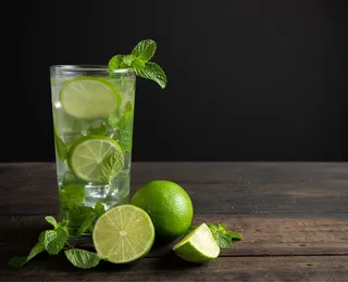 Turista paga quase R$ 10 mil por duas caipirinhas após cair em golpe
