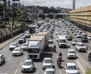 Vai viajar no feriado? Veja o fluxo do trânsito nas principais vias da Bahia