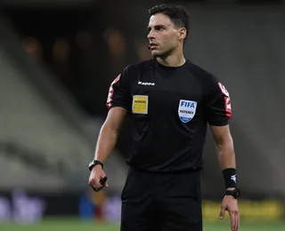 VAR brasileiro recomendou revisão de pênalti decisivo para Bélgica