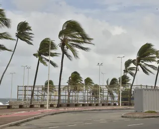 Ventos de até 70 km/h: Extremo Sul da Bahia entra em estado de atenção