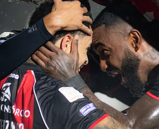Vitória bate o Botafogo, sobe na tabela e segue implacável no Barradão