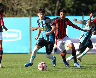 Vitória bate o Grêmio no Sul e vence primeira no Brasileiro Sub-17