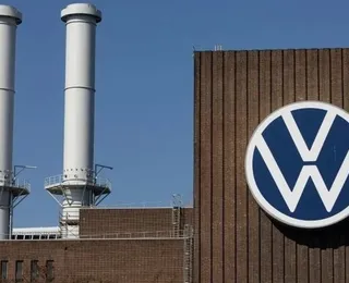 Volkswagen avalia fechar fábricas e demitir até 100 mil funcionários