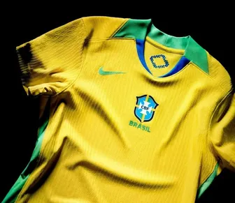 Camisa do Brasil é eleita a 2ª mais bonita da Copa; confira ranking