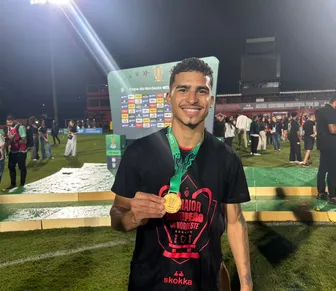 Campeão pelo Vitória, Renê mira Seleção Brasileira: "Vou trabalhar muito"