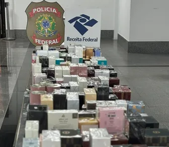 Carga de R$ 100 mil em perfumes importados é apreendida no aeroporto de Salvador.